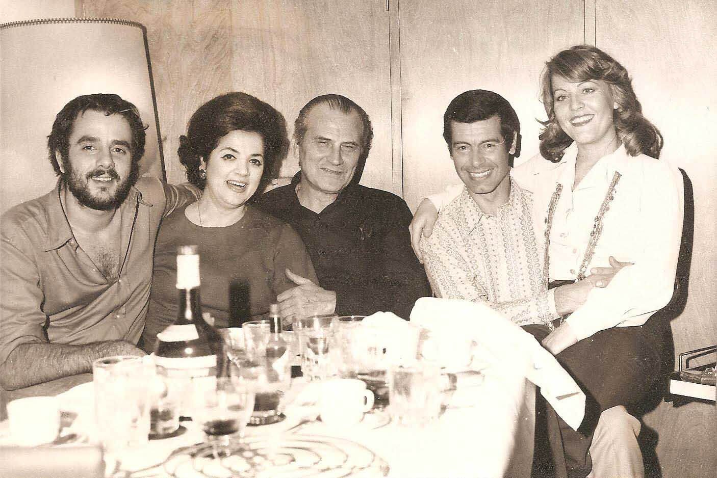 Con José Bragato, Daniel Piazzolla y esposas